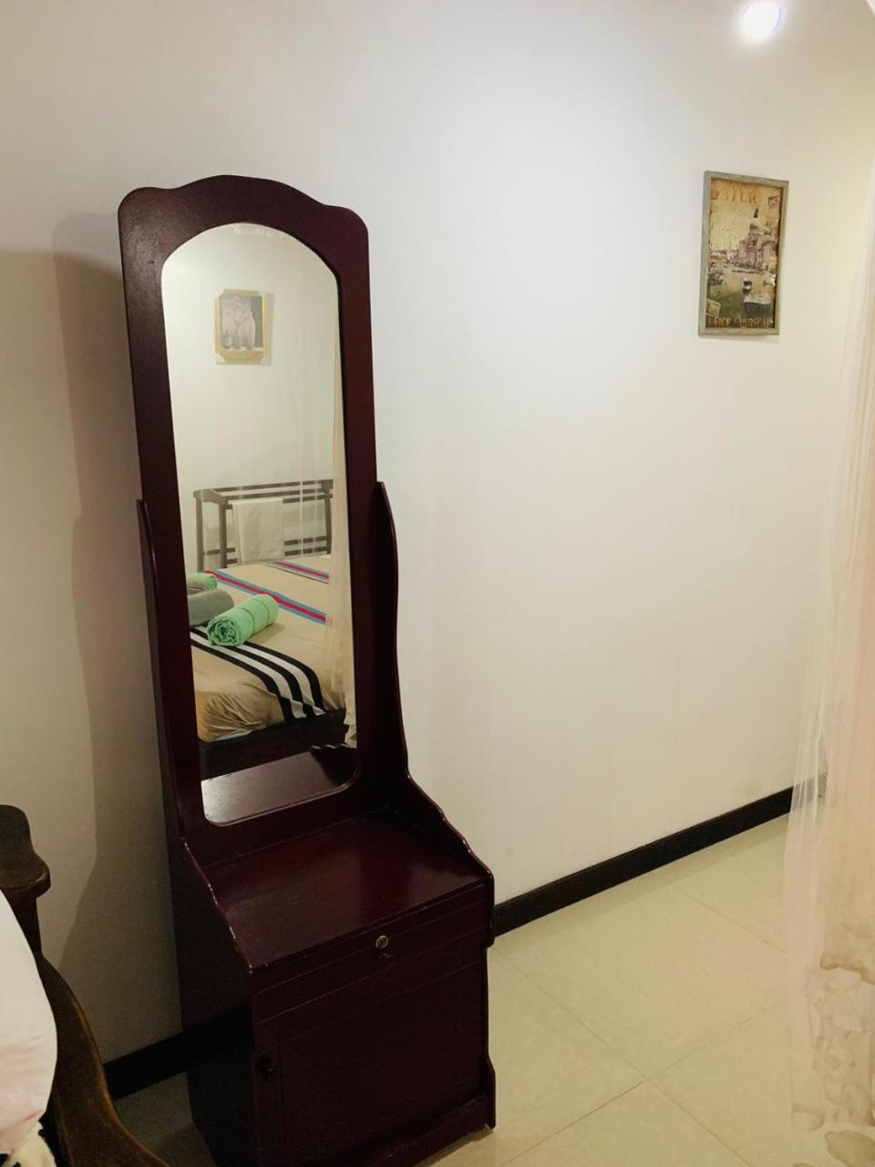 אלה Little Cottage מראה חיצוני תמונה