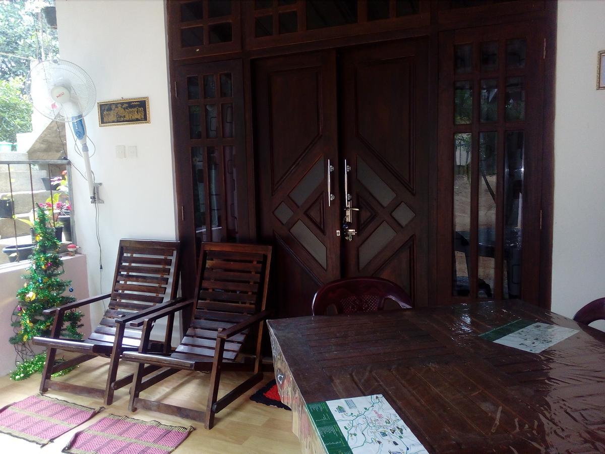 אלה Little Cottage מראה חיצוני תמונה